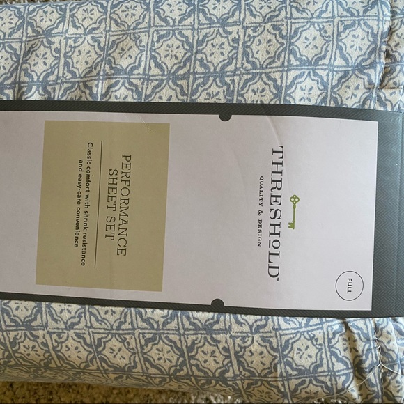 Bedding set - Picture 2 of 4